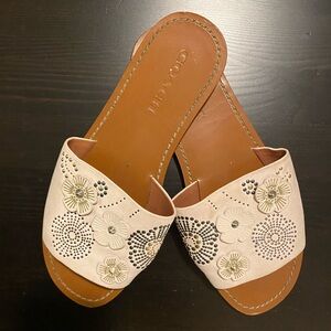 Coach Tea Rose Rivet Embellished Women’s Leather Slide Sandals